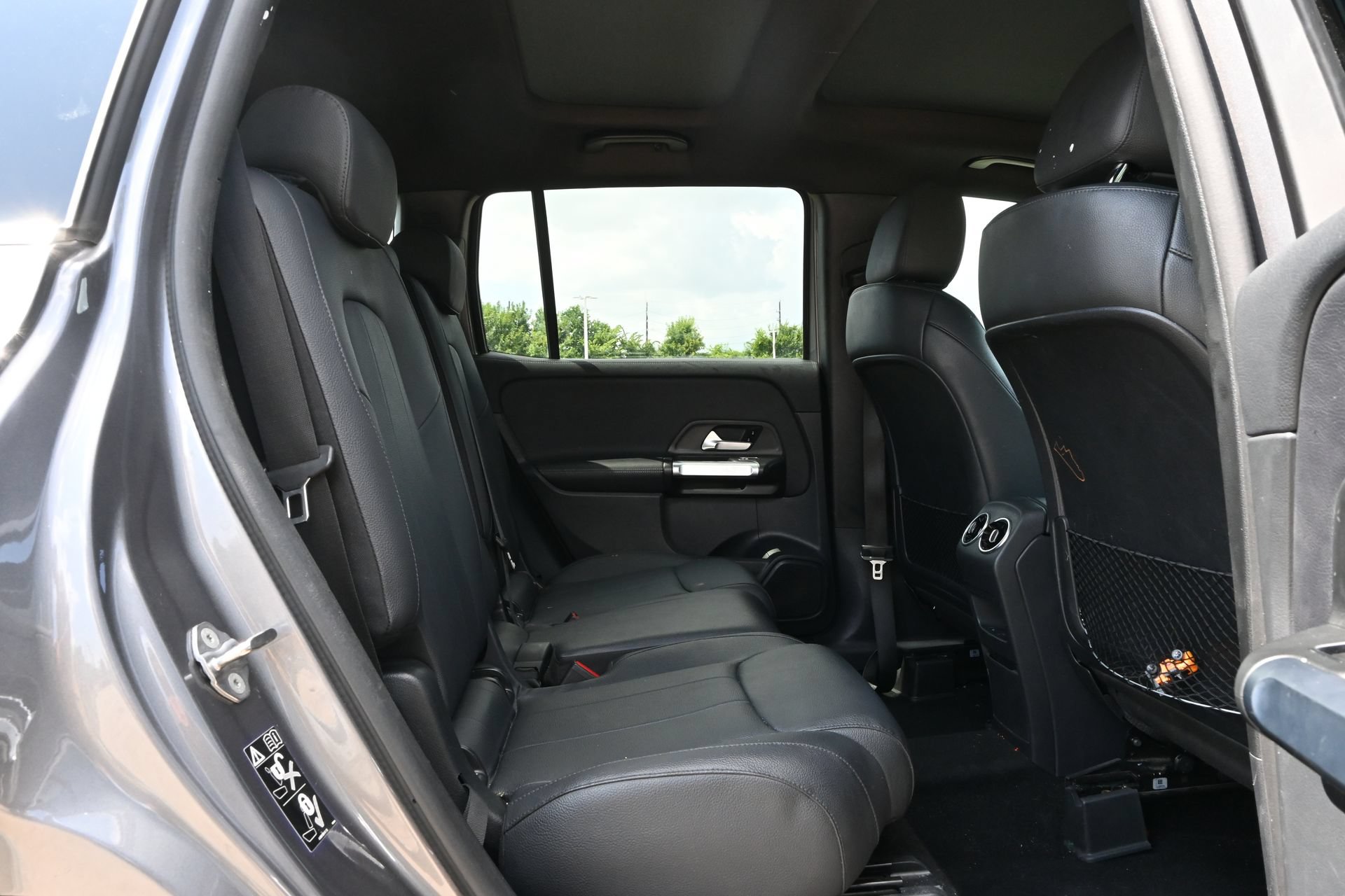 Used 2022 Mercedes-Benz GLB 250 image 23