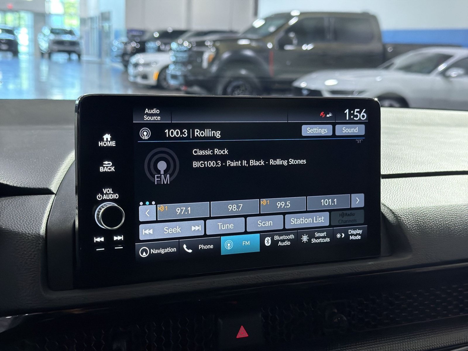 Used 2025 Honda CR-V Sport Touring image 33