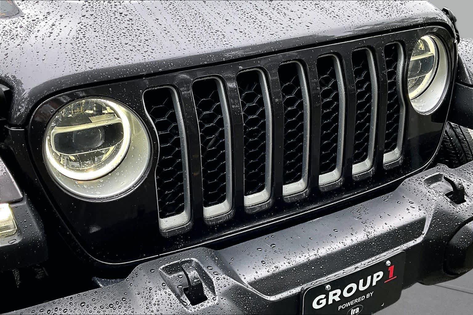 Used 2020 Jeep Gladiator Overland w/ Popular Equipment Package AWD/4WD image 28