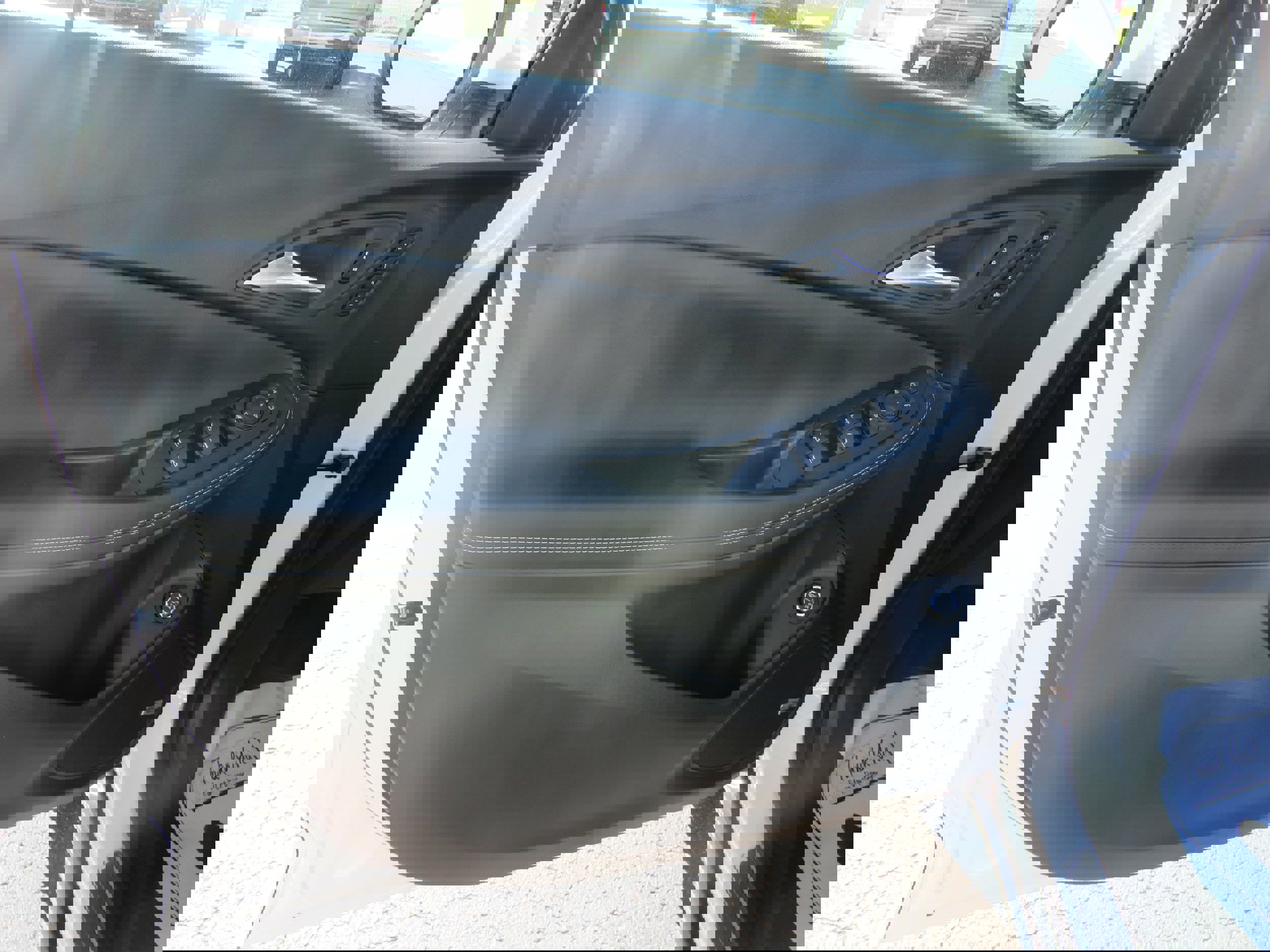 New 2026 Buick Encore GX Avenir w/ Avenir Technology Package image 17