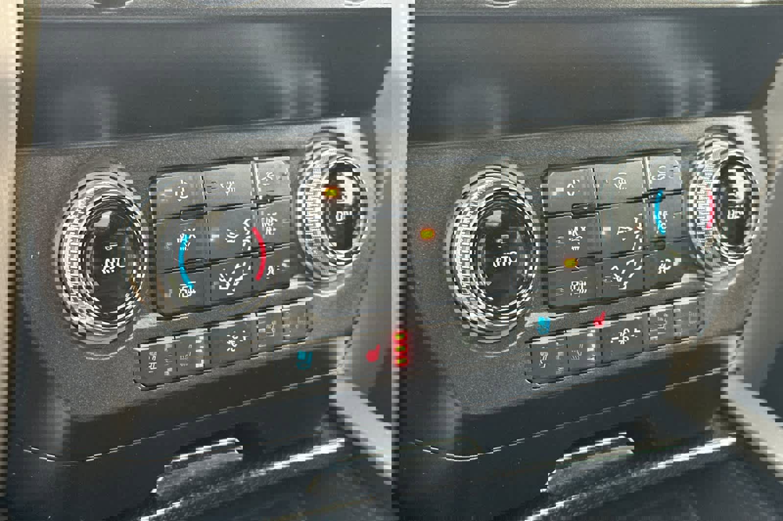 Certified 2021 Ford F250 Platinum image 19