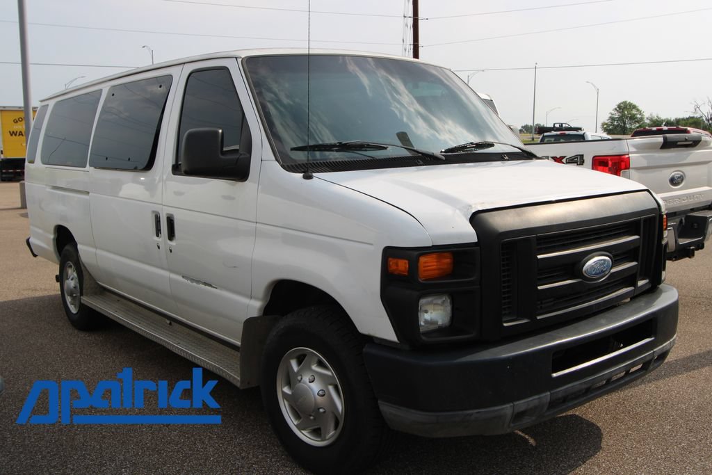 Used 2011 Ford E-350 and Econoline 350 XL w/ PWR Windows & Locks Group RWD image 1