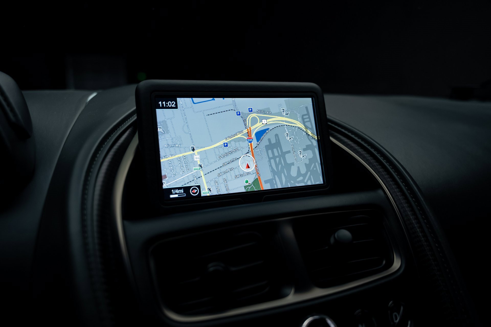 Used 2020 Aston Martin DB11 AMR image 50