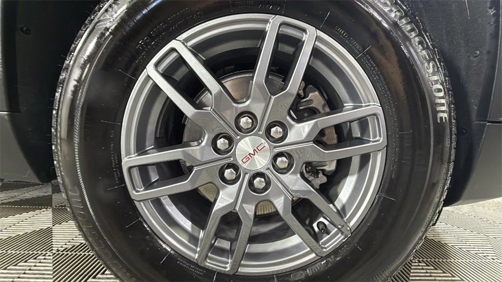 Certified 2025 GMC Acadia Elevation image 37