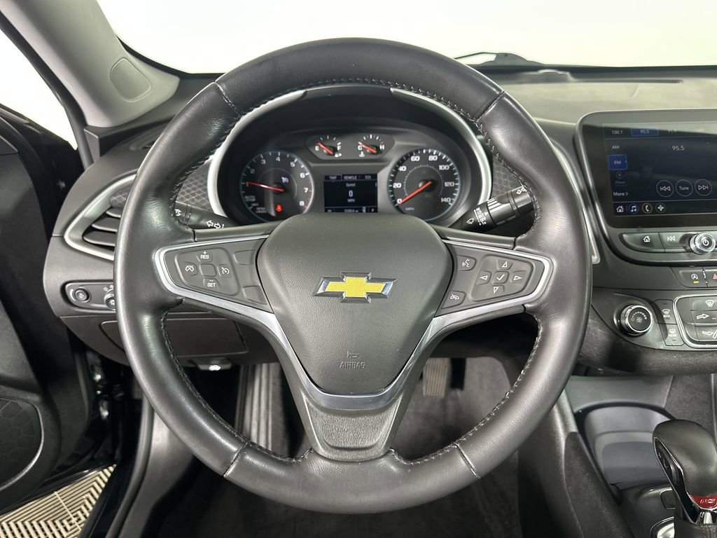 Used 2022 Chevrolet Malibu RS image 13