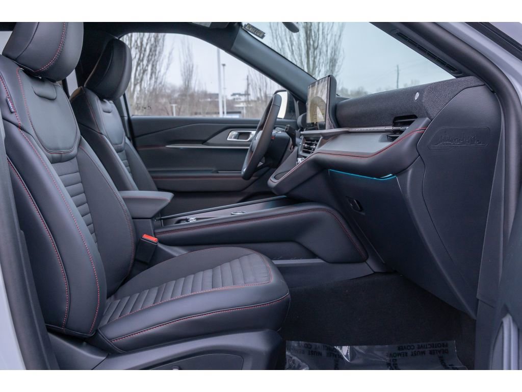 New 2026 Ford Explorer ST-Line w/ ST-Line Street Pack image 11