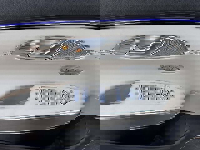 Used 2026 Genesis GV70 2.5T Select image 16