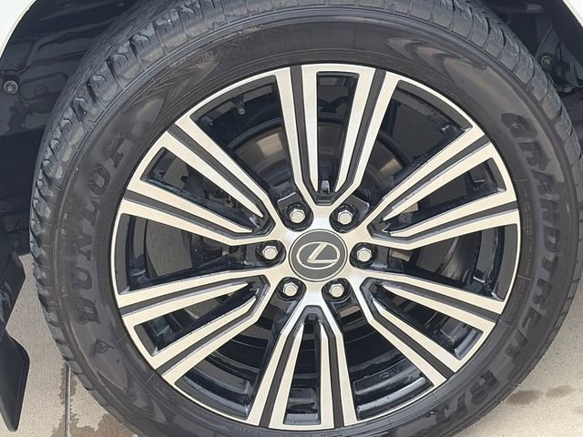 Used 2025 Lexus LX 700h Luxury w/ Appearance Package AWD/4WD image 8