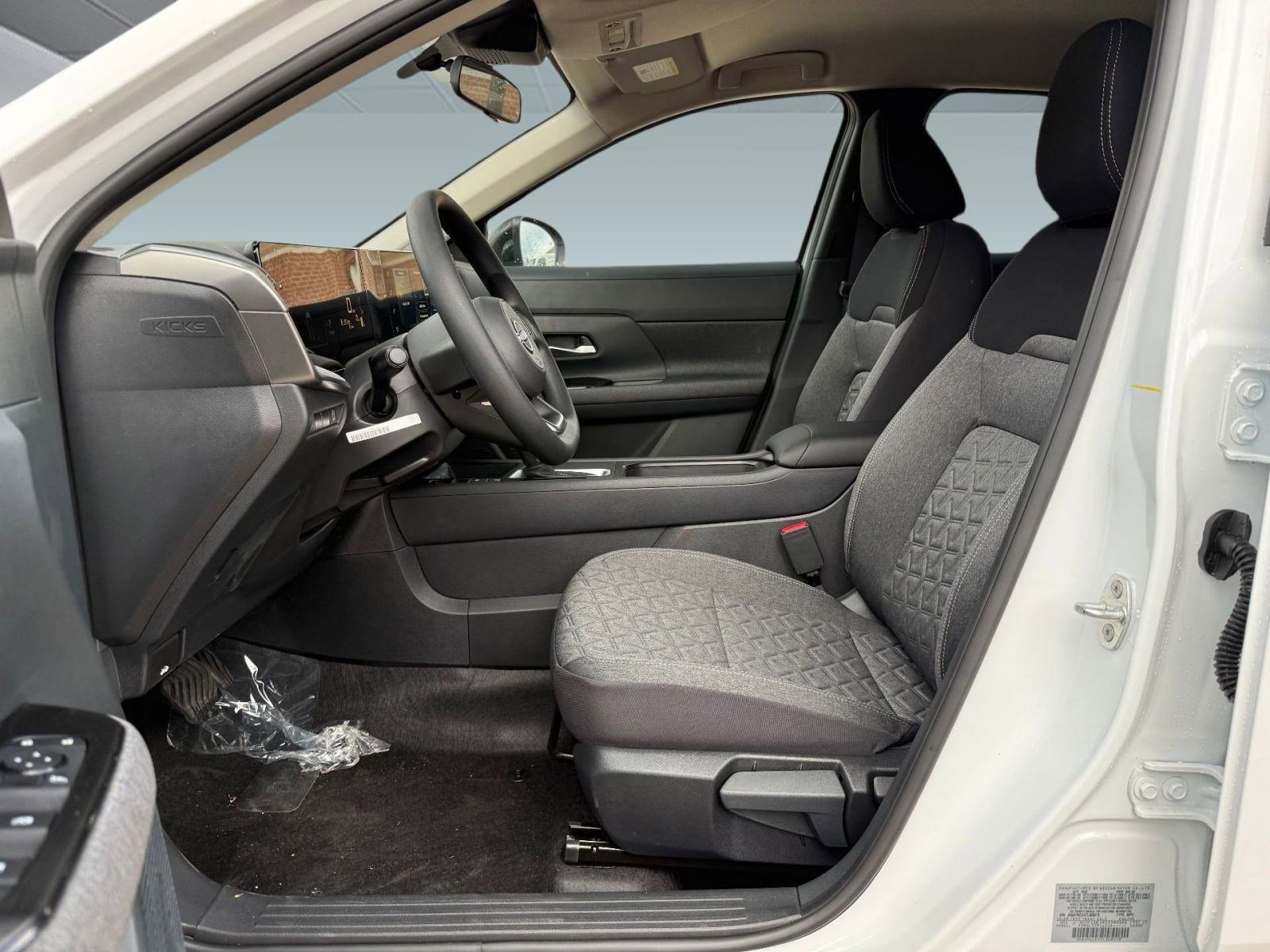 New 2026 Nissan Kicks SV w/ Cold Weather Package image 4