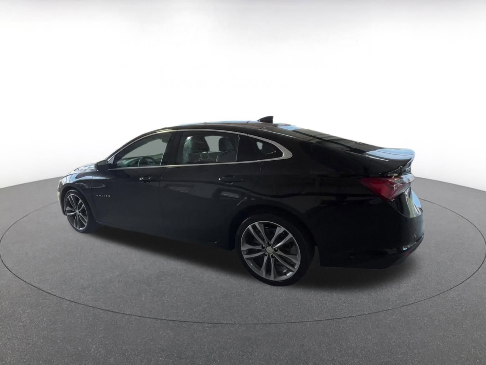 Used 2024 Chevrolet Malibu LT image 8