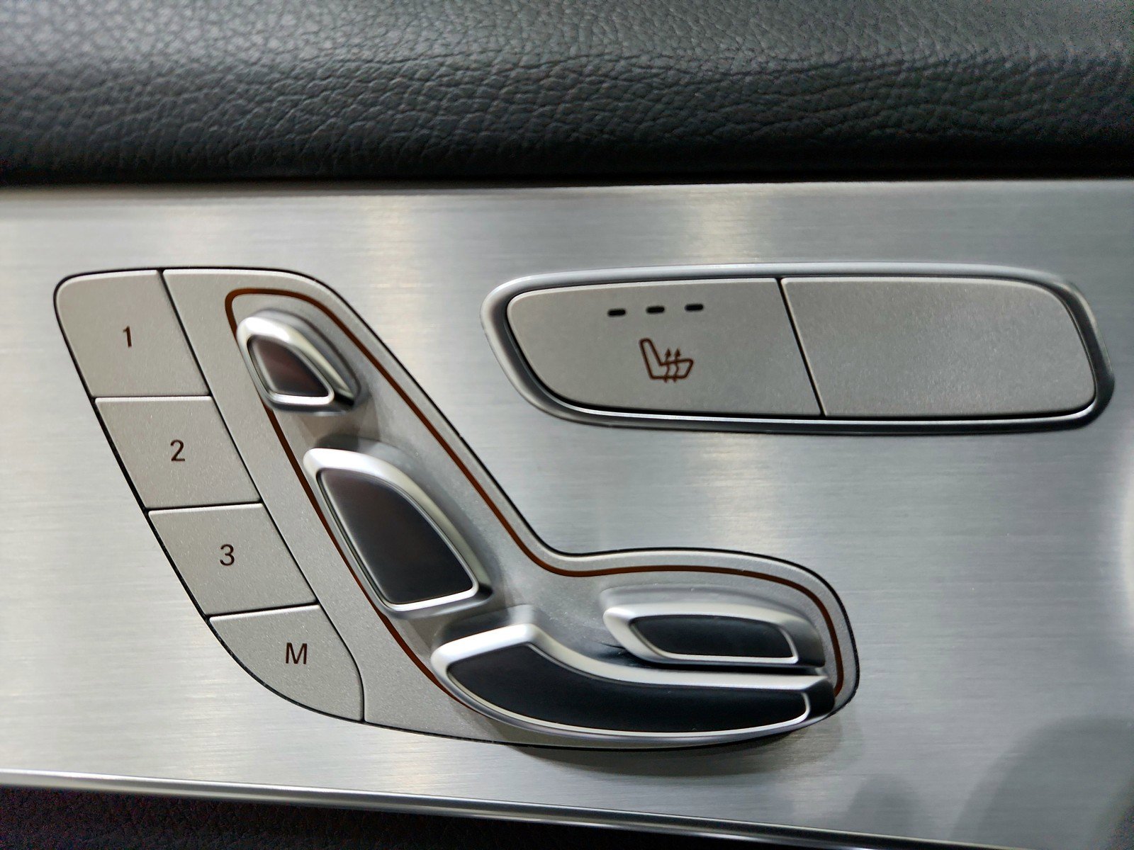 Certified 2022 Mercedes-Benz GLC 300 4MATIC image 13