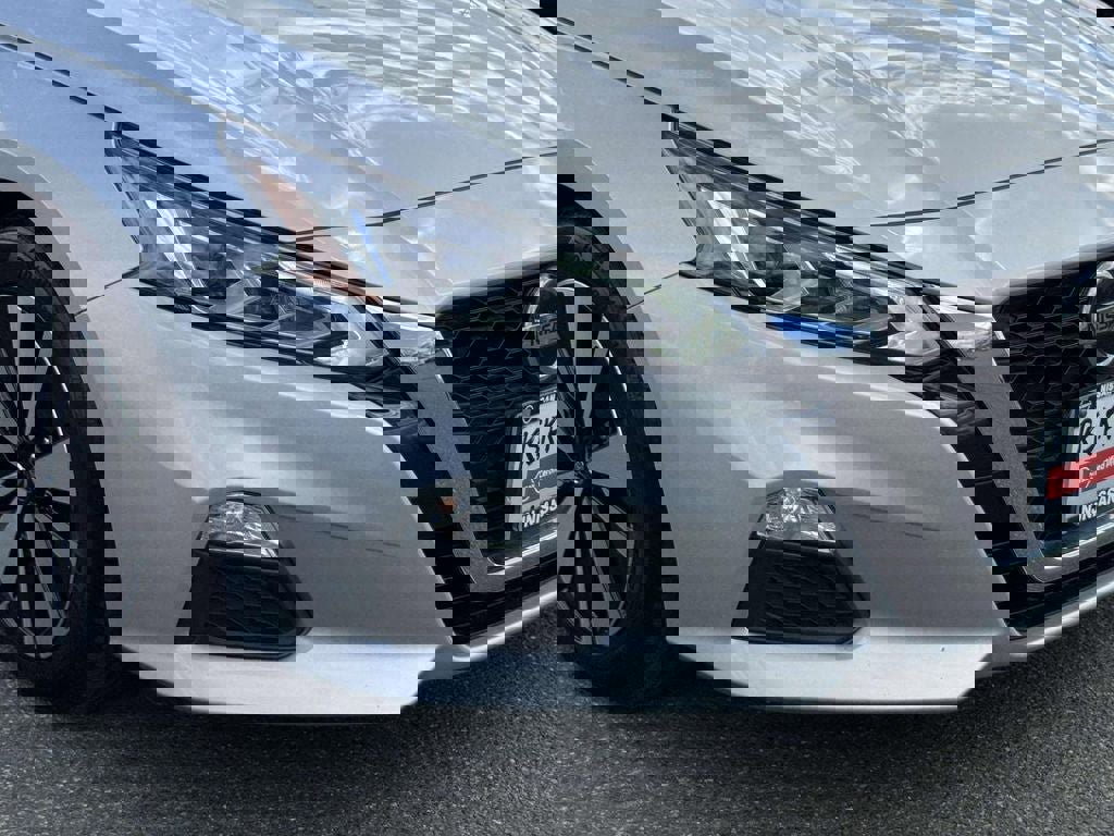 Used 2022 Nissan Altima 2.5 SV image 8