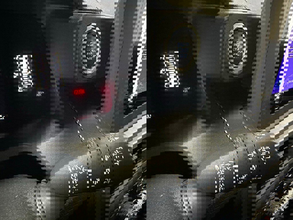 Used 2025 Toyota 4Runner SR5 image 23