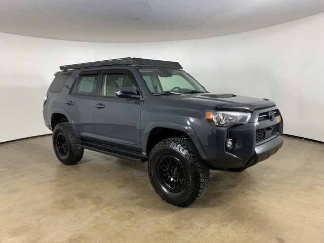 Used 2024 Toyota 4Runner TRD Off-Road Premium w/ Off Road Premium Plus Package AWD/4WD image 5