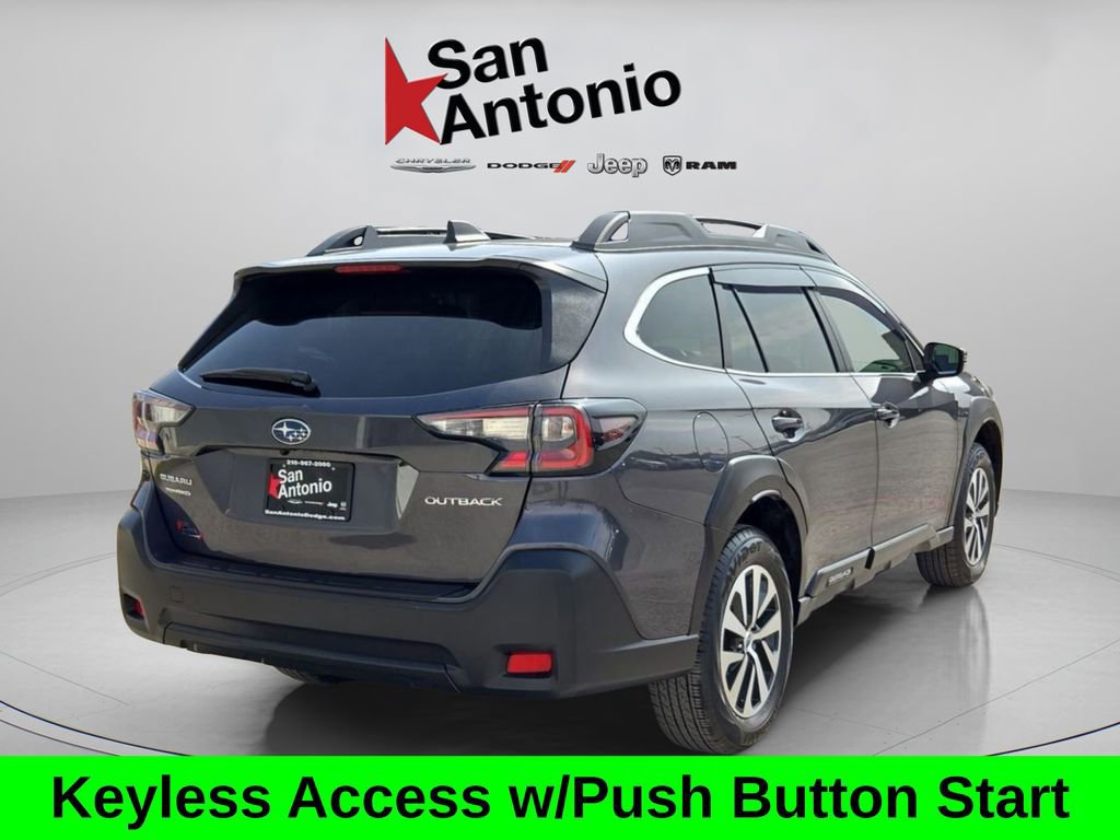 Used 2024 Subaru Outback Premium image 8