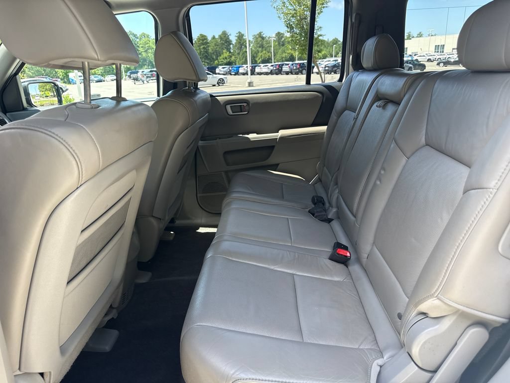Used 2011 Honda Pilot EX-L image 31