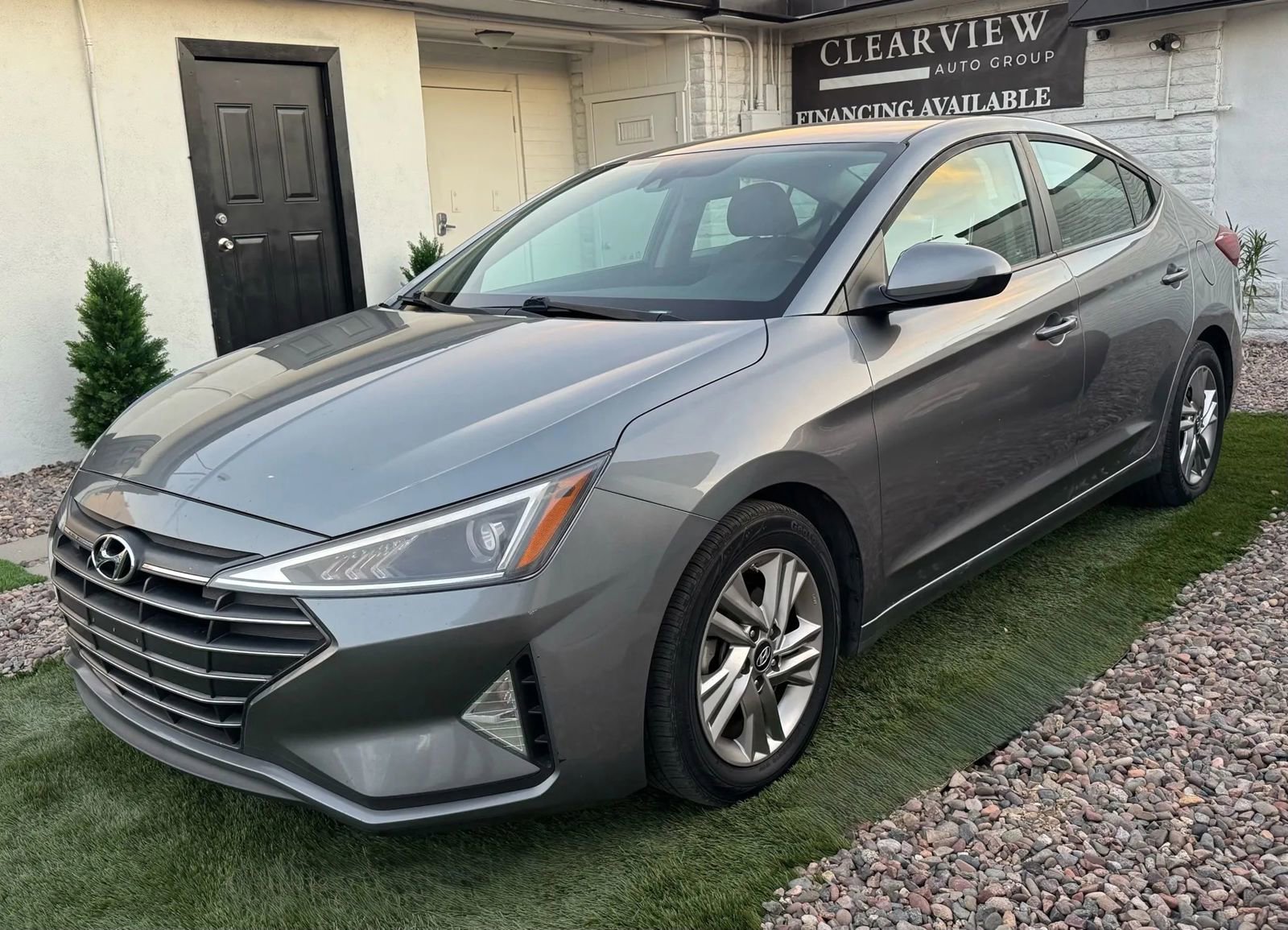 Used 2019 Hyundai Elantra SEL image 6