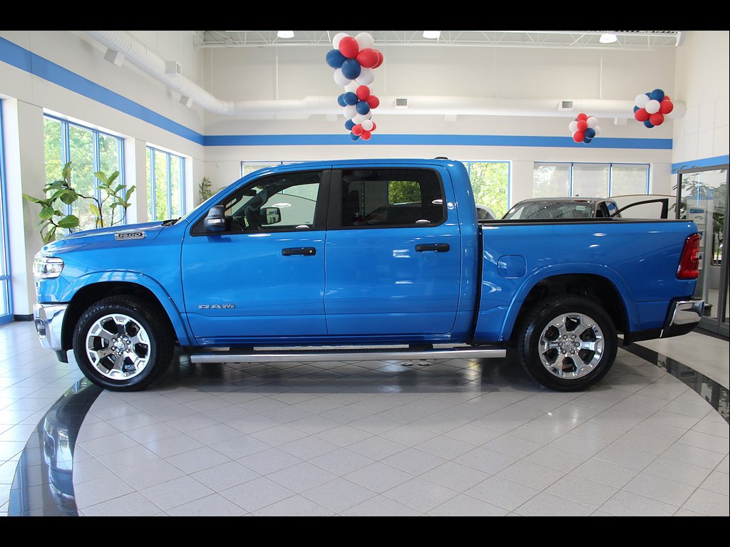 Used 2025 RAM 1500 Big Horn AWD/4WD image 8