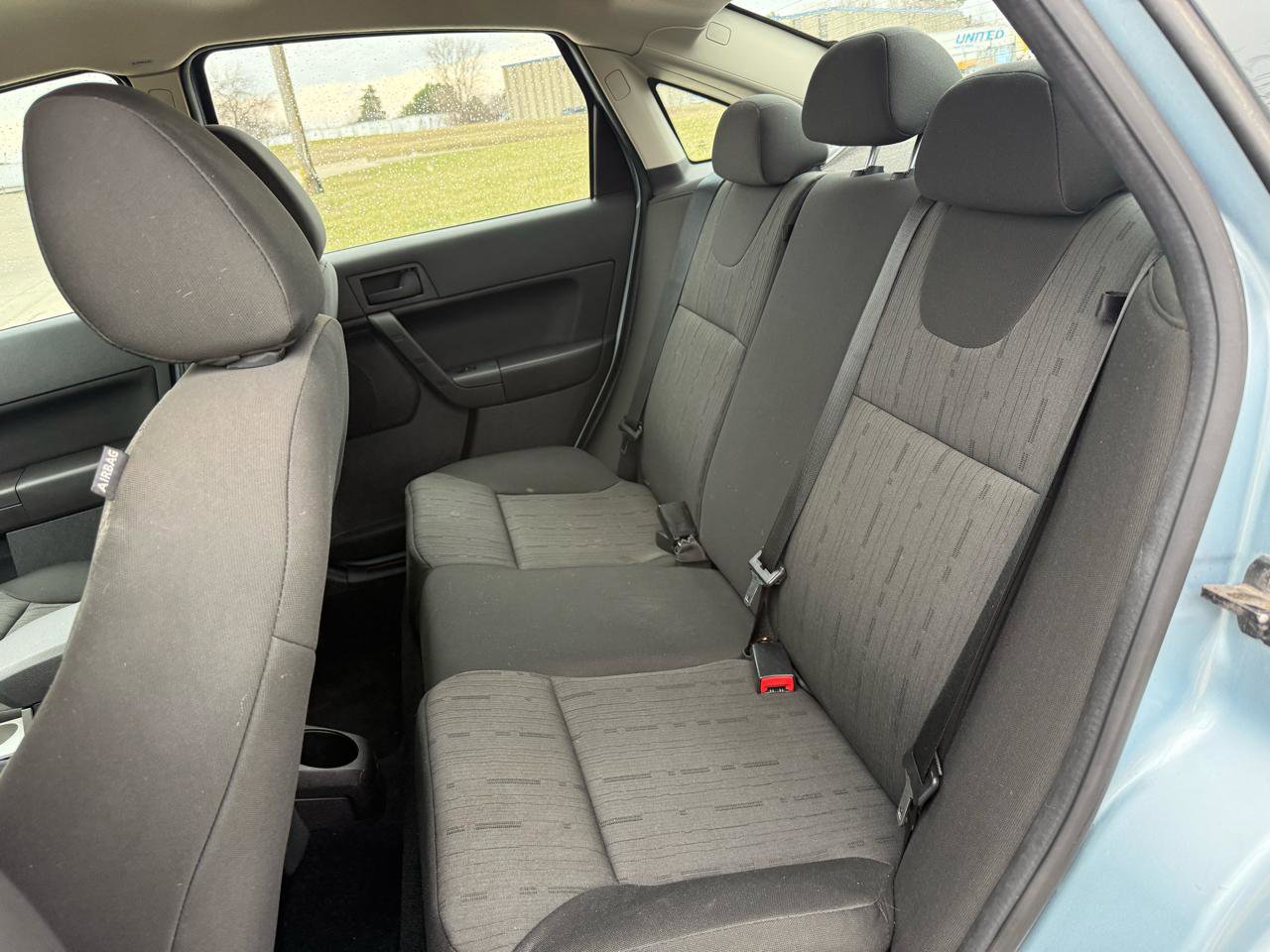 Used 2009 Ford Focus SE FWD image 15