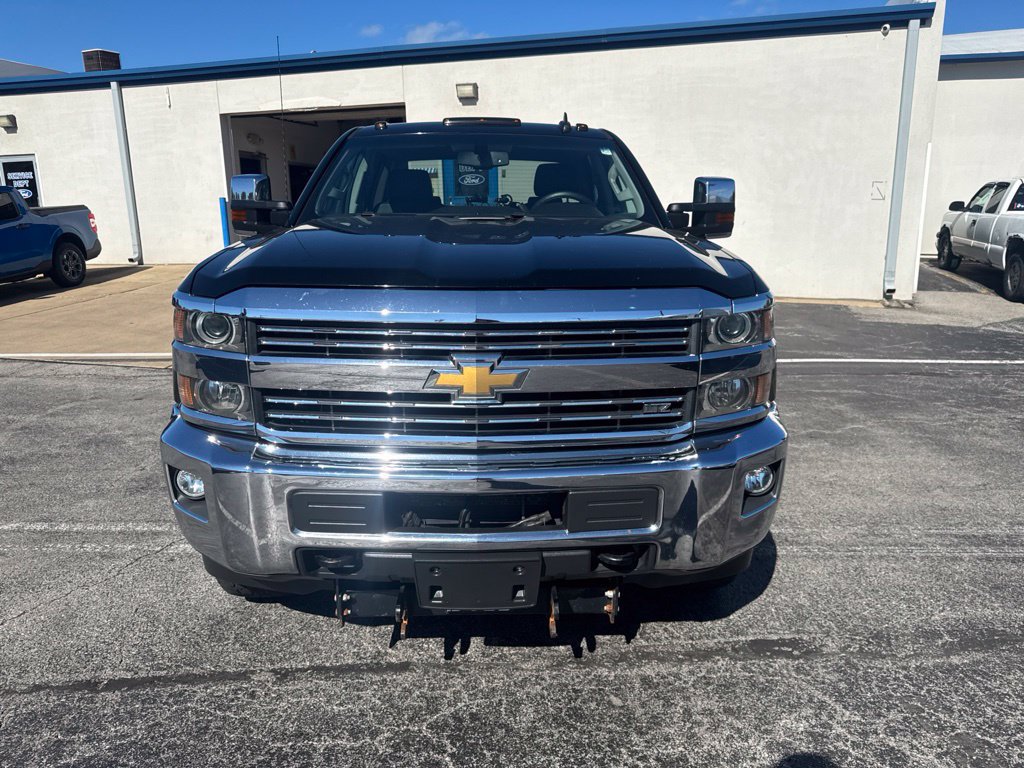 Used 2018 Chevrolet Silverado 2500 LTZ w/ Snow Plow Prep Package AWD/4WD image 16