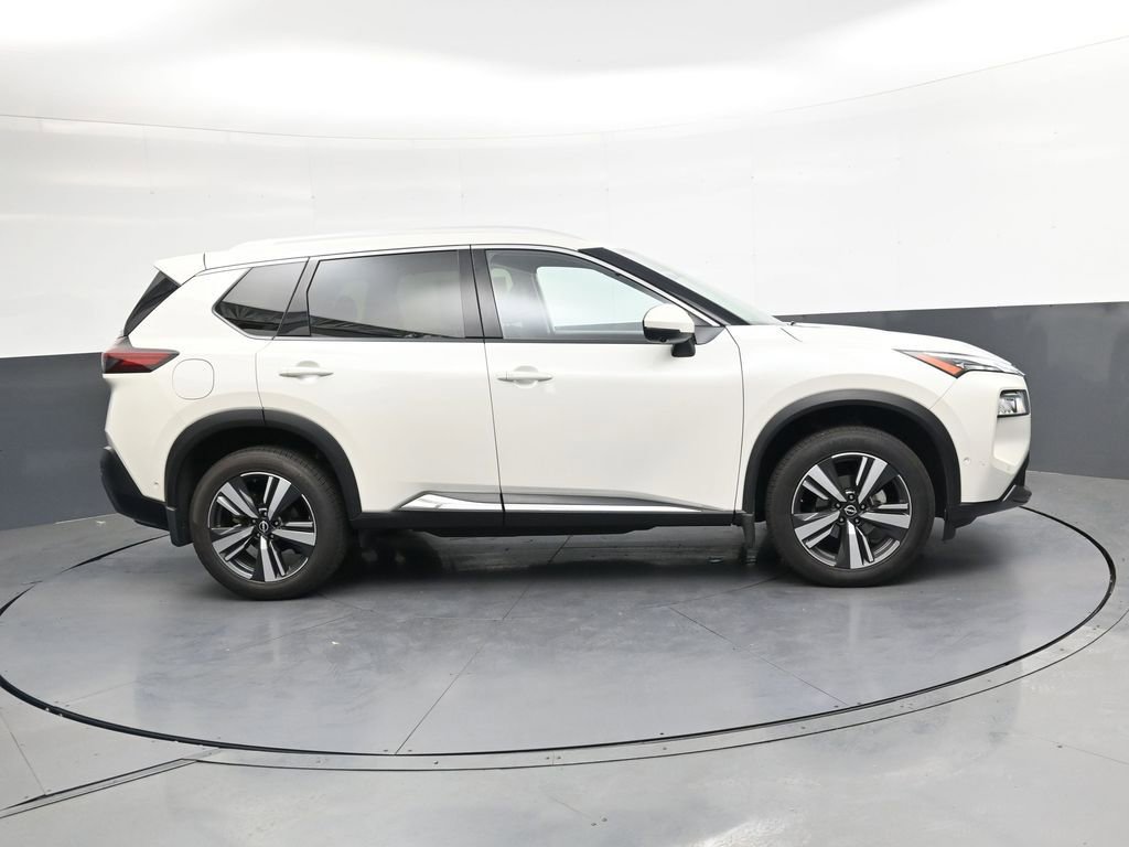 Used 2023 Nissan Rogue SL w/ SL Premium Package FWD image 7