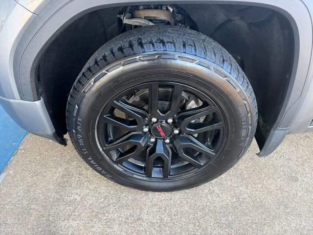 Used 2021 GMC Sierra 1500 Elevation AWD/4WD image 3