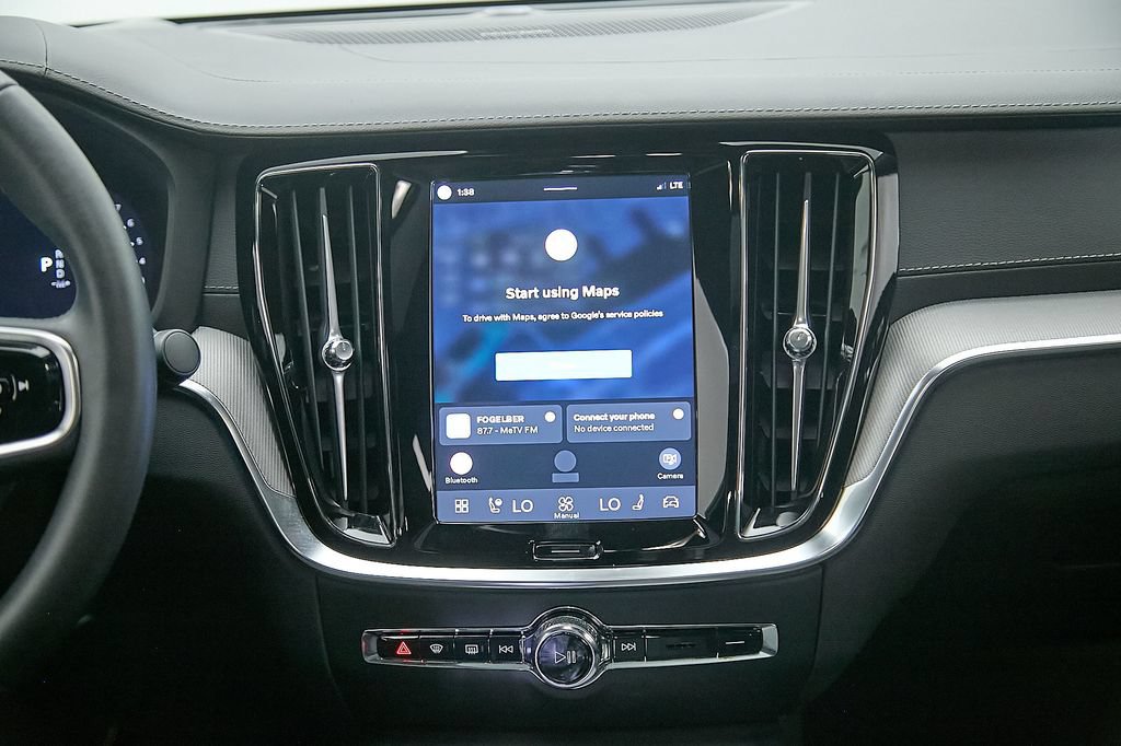 Certified 2025 Volvo S60 B5 Ultra AWD/4WD image 29