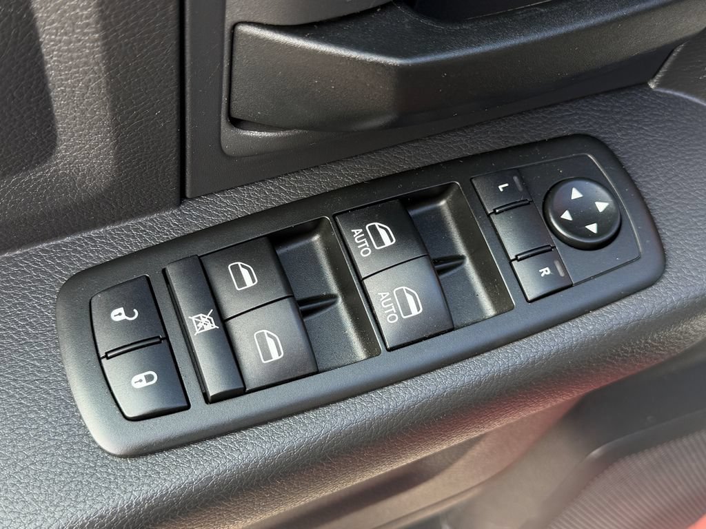 Used 2012 RAM 1500 Express RWD image 22