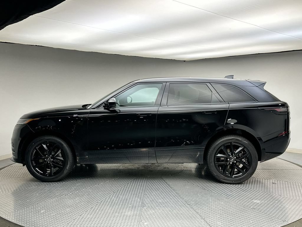 Certified 2026 Land Rover Range Rover Velar Dynamic SE AWD/4WD image 2