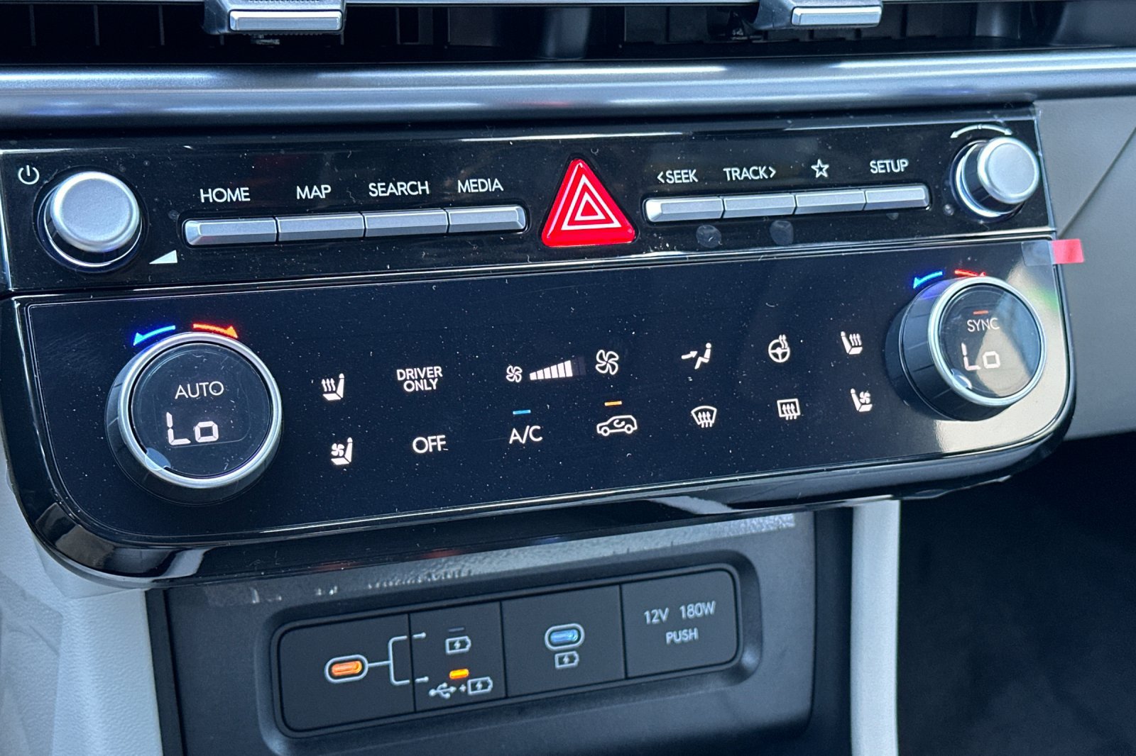 New 2026 Hyundai Tucson Limited AWD/4WD image 21