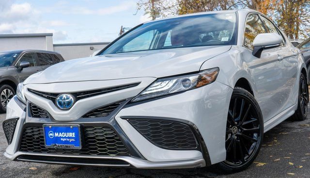 Used 2024 Toyota Camry XSE w/ Cold Weather Package