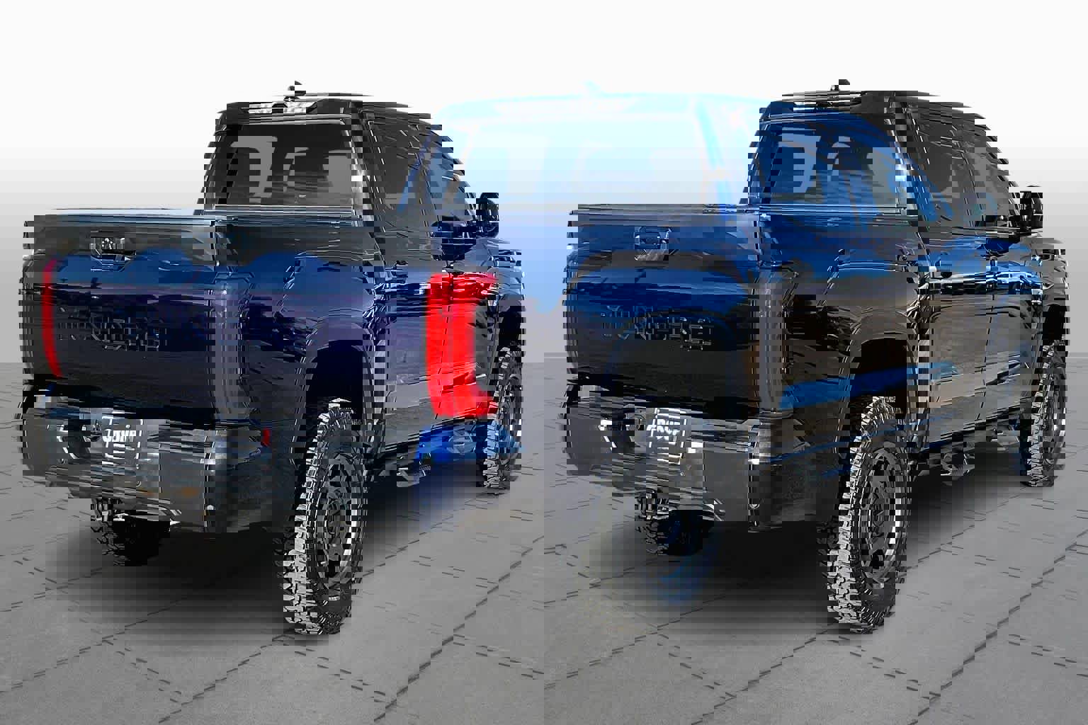 Used 2022 Toyota Tundra SR5 image 11