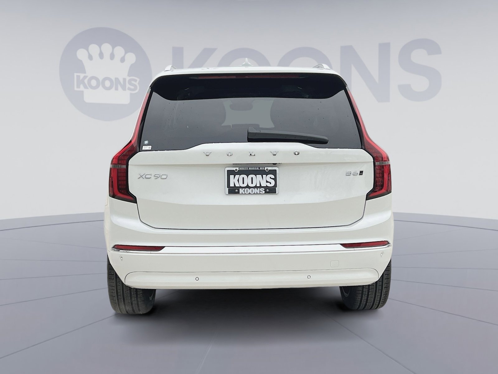 New 2026 Volvo XC90 B6 Plus w/ Protection Package image 5