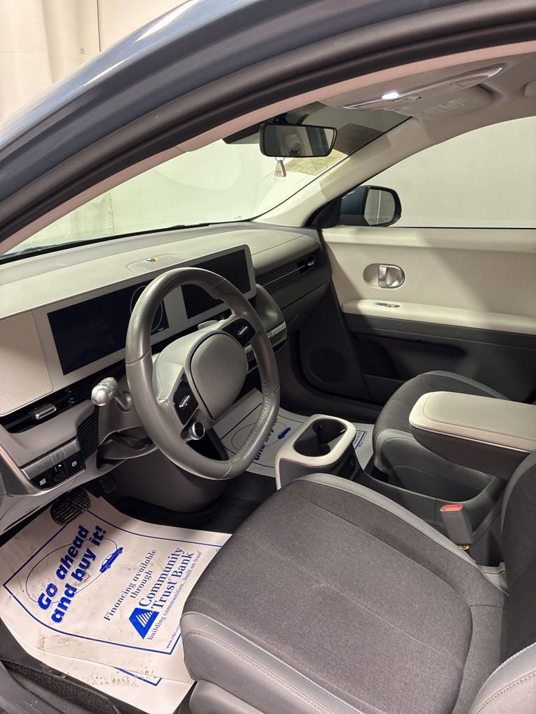 Used 2024 Hyundai Ioniq 5 SE image 11