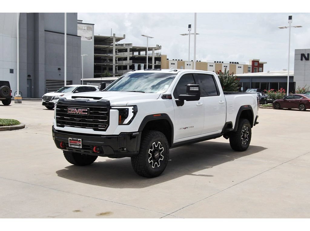 Used 2025 GMC Sierra 2500 AT4X AWD/4WD image 2