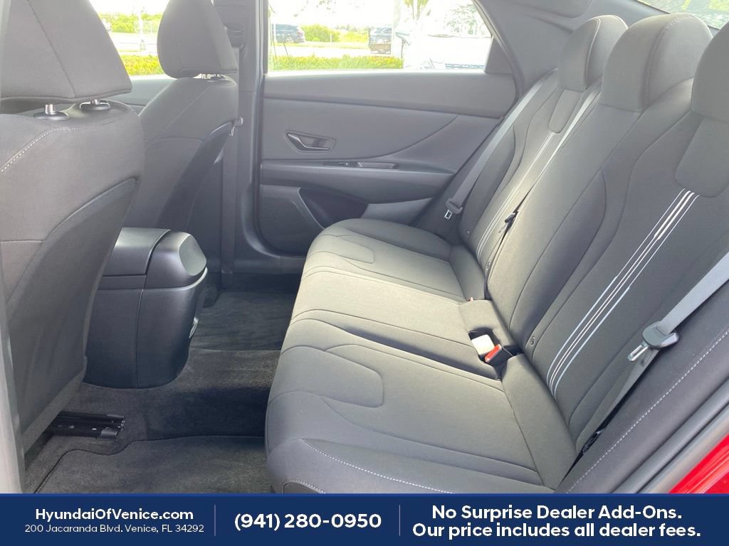 Certified 2025 Hyundai Elantra Sport FWD image 16