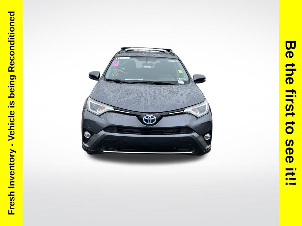 Used 2016 Toyota RAV4 XLE AWD/4WD image 8