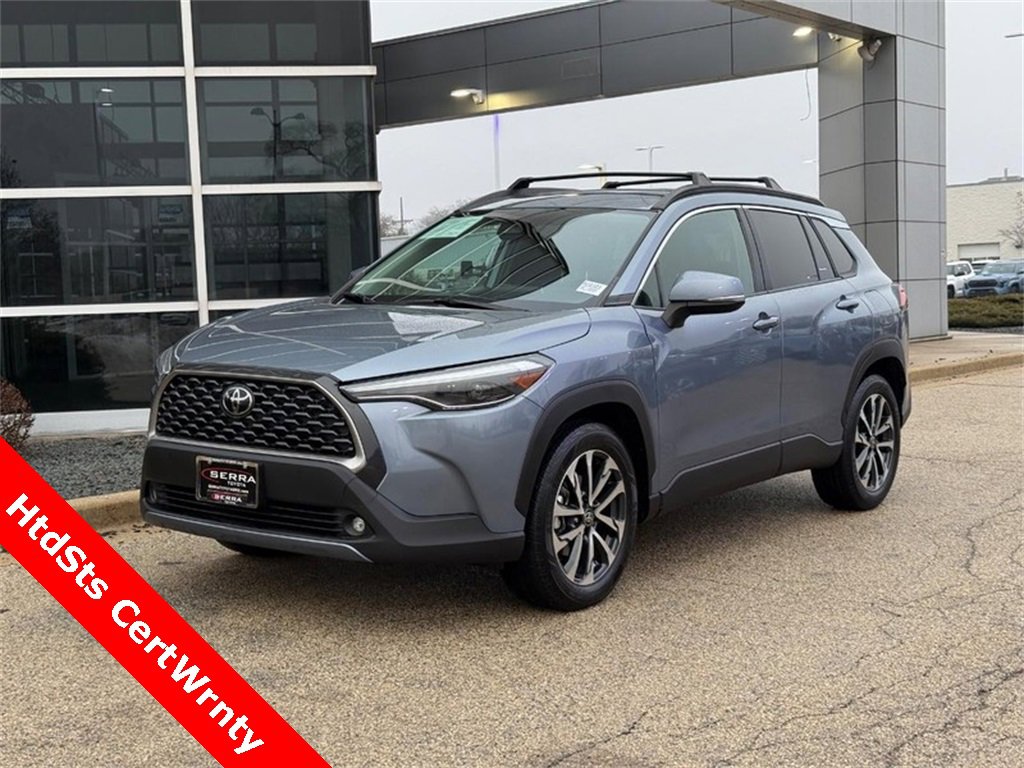 Used 2024 Toyota Corolla Cross XLE image 7