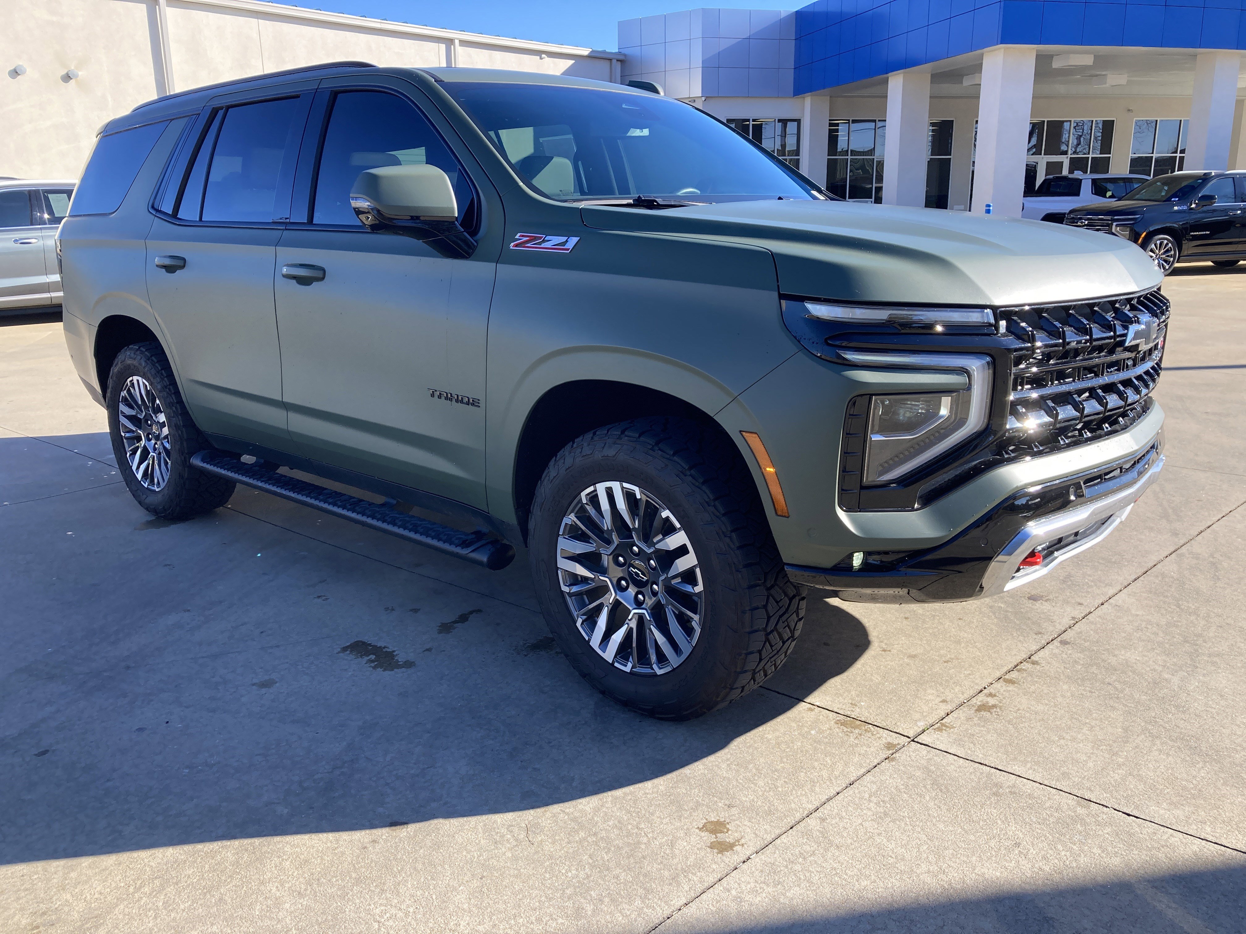 Used 2025 Chevrolet Tahoe Z71 w/ Comfort Package image 3