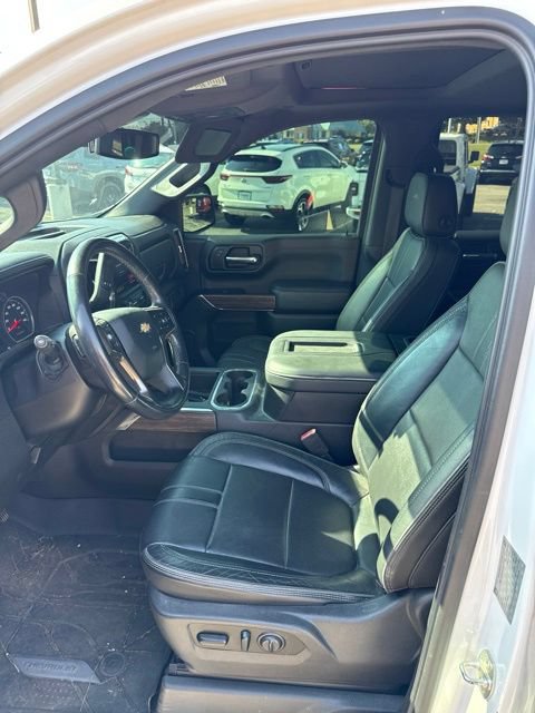Used 2019 Chevrolet Silverado 1500 High Country w/ Trailer Camera Package AWD/4WD image 14