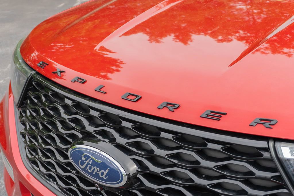 Used 2020 Ford Explorer ST AWD/4WD image 7