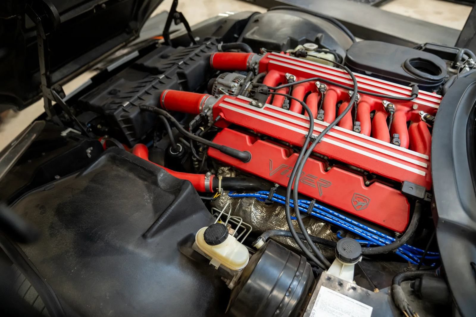 Used 1994 Dodge Viper RT/10 RWD image 39