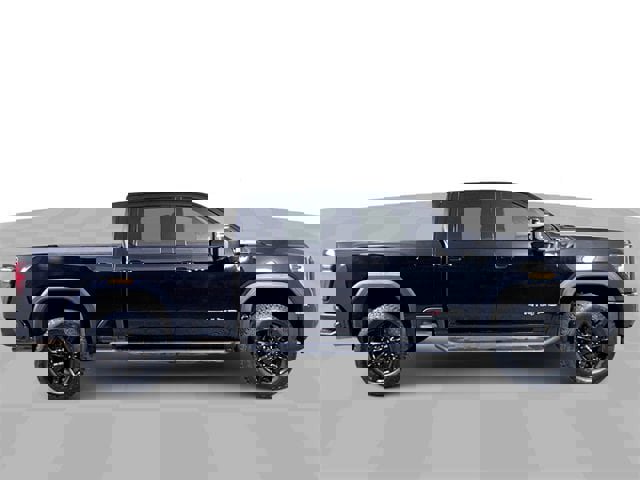 Used 2025 GMC Sierra 2500 AT4 image 9