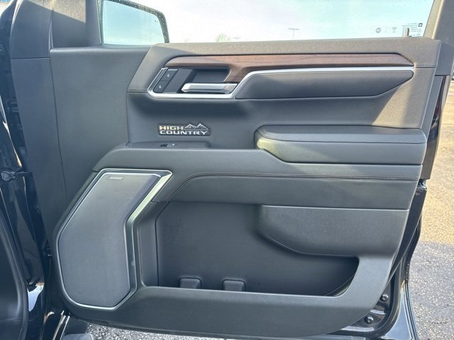 Used 2024 Chevrolet Silverado 1500 High Country w/ Z71 Off-Road Package image 20