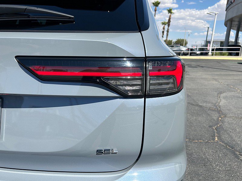Used 2025 Mitsubishi Outlander SEL FWD image 13