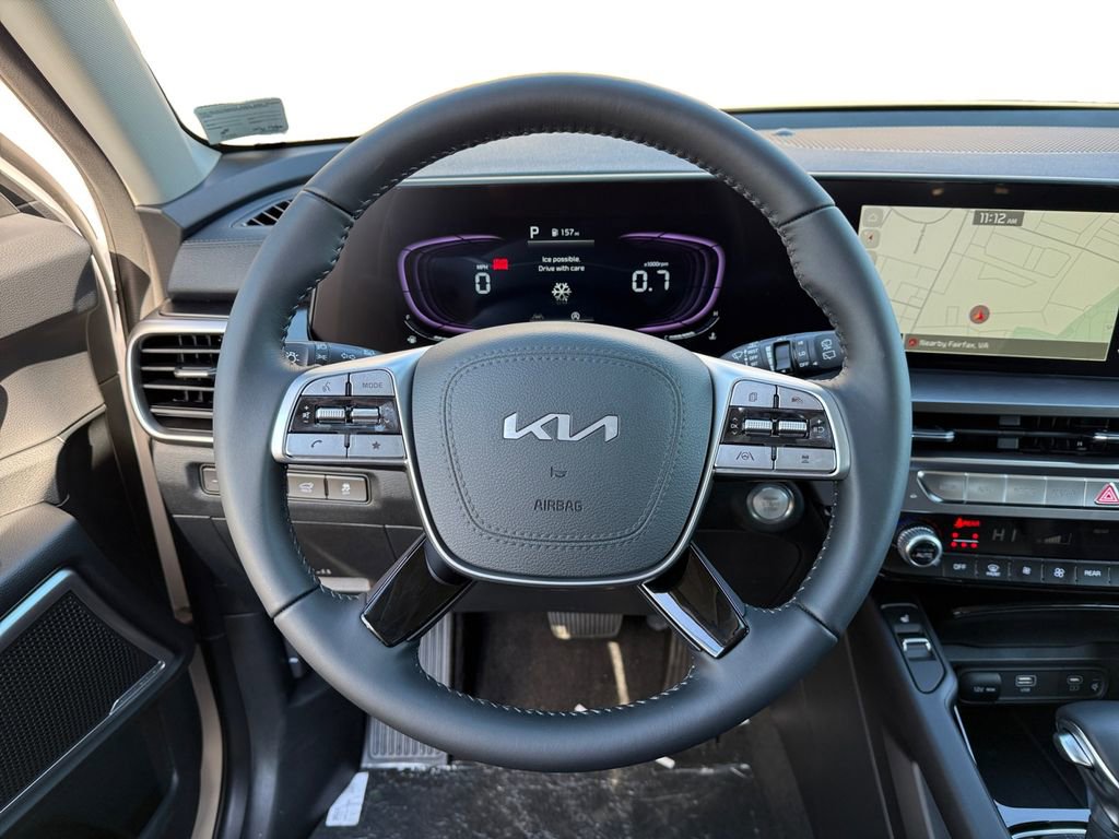 New 2025 Kia Telluride S image 9