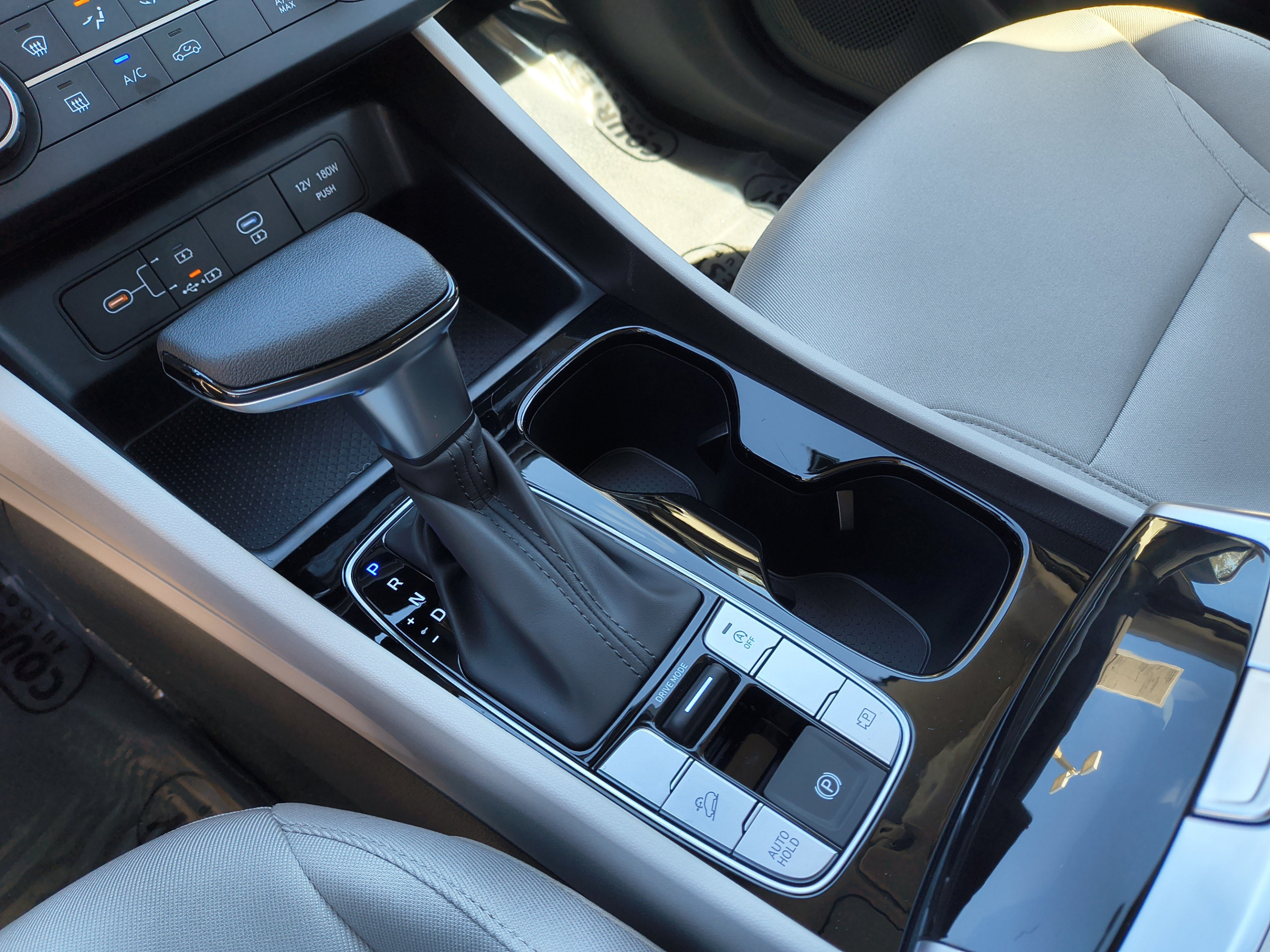 New 2026 Hyundai Tucson SE FWD image 25