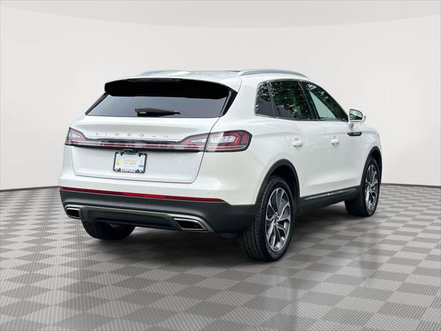 Used 2023 Lincoln Nautilus Reserve AWD/4WD image 7