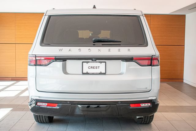 Used 2024 Jeep Wagoneer L Series II w/ Flexible Seating Group AWD/4WD image 8
