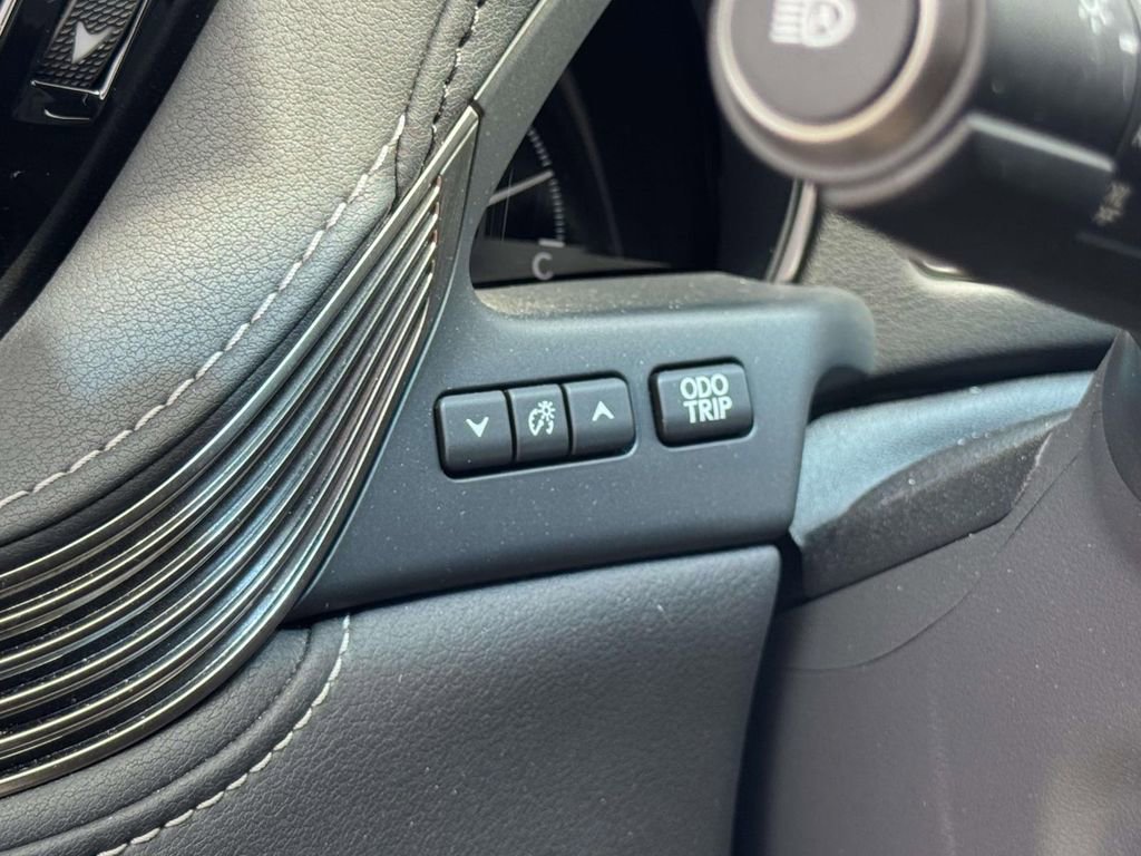 Used 2023 Lexus LS 500 AWD w/ Interior Upgrade Package image 21